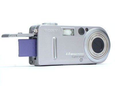 經(jīng)典回顧 索尼DSC-P9數(shù)碼相機(jī)產(chǎn)品圖賞與技術(shù)解析